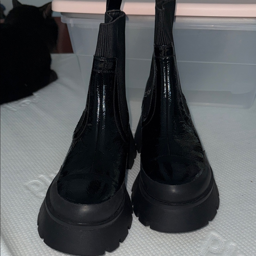 Sleek Black Ankle Boots for Women